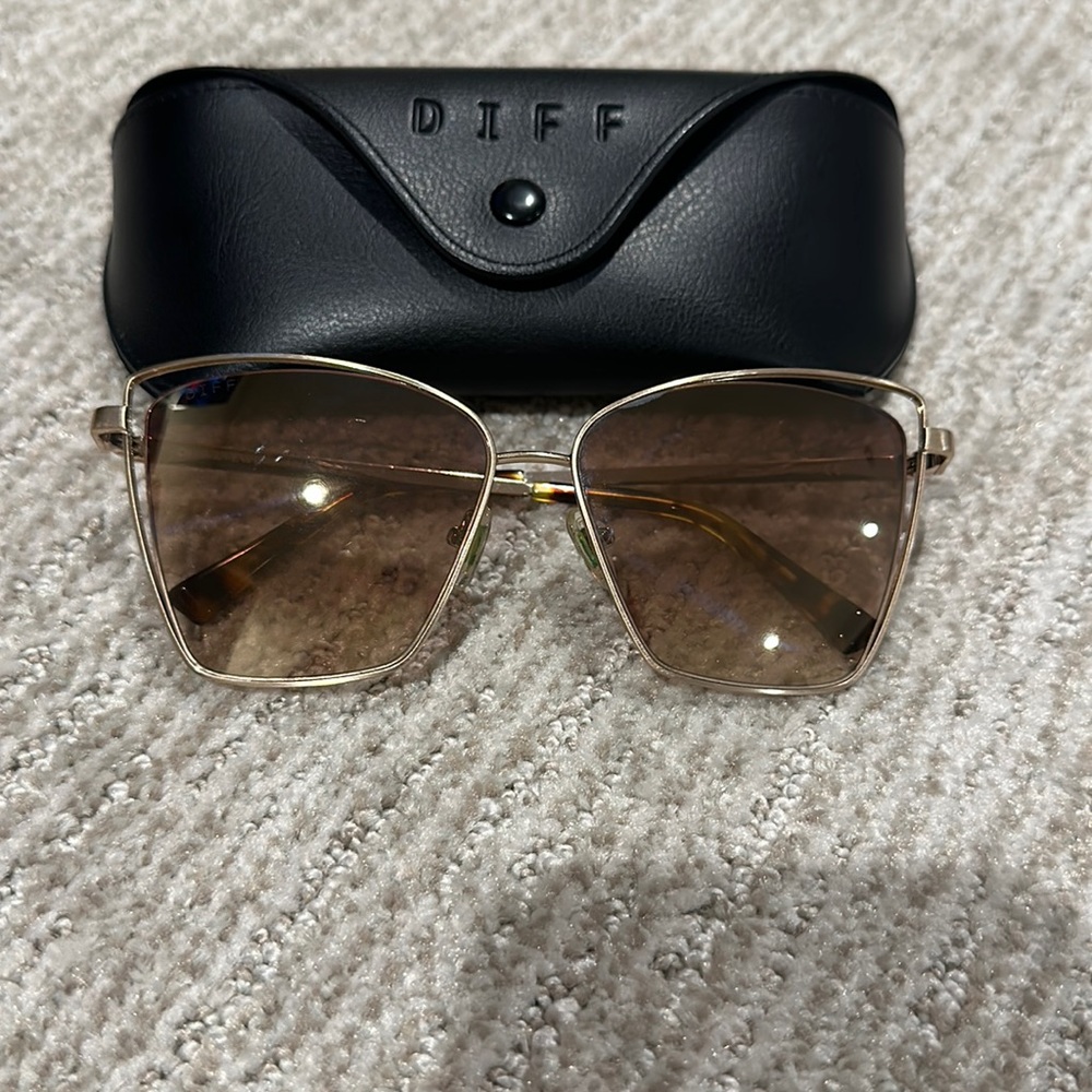 Diff sunglasses in gold brown gradient Becky lll
